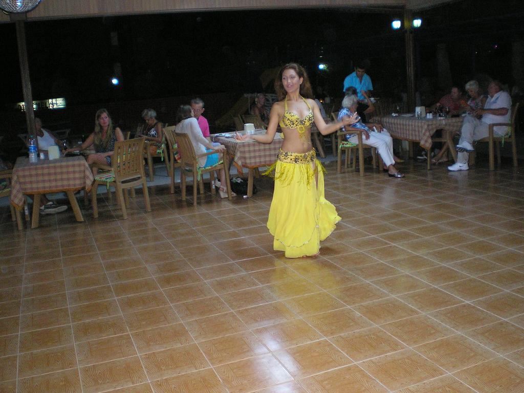 Ozgurhan 2* Side
